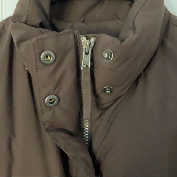 L.L. Bean goose Down brown jacket zipper snap front closure  Blue lining Large - Picture 6 of 16